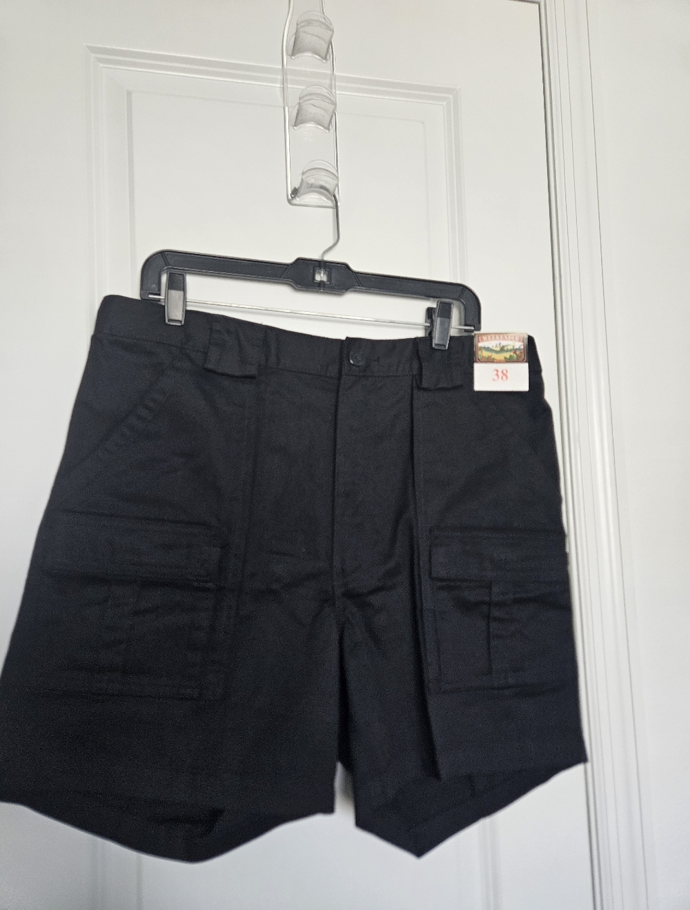 NWT Weekender Black Men's Cargo Shorts Size 38, 6 In Inseam